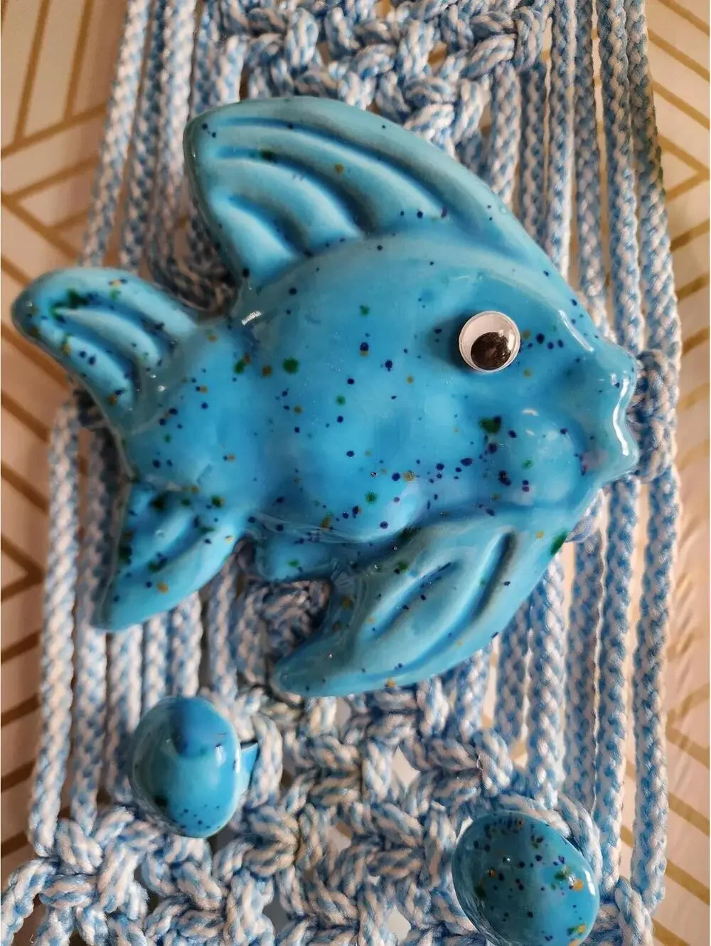 Vintage Atomic Retro Blue Macrame Hanging Towel Ring with Ceramic Blue Fish